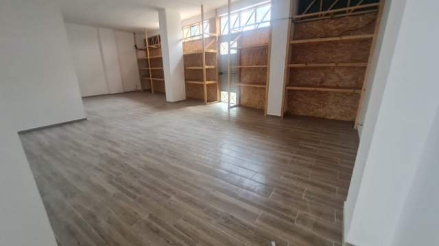Tirane, jepet me qera ambjent biznesi Kati 0, 160 m² 960 Euro (Rruga Don Bosko)