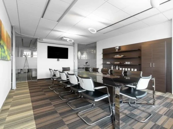 Tirane, jepet me qera ambjent biznesi Kati 1, 400 m² 8.000 € (KOMUNA PARISIT)