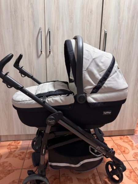 Tirane, shes Shitet set Peg Perego Switch Four 200 €