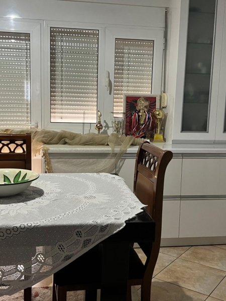 Jepet Apartament 2+1 me Qira ne Don Bosko, pranë Vizion Plusit, Kati 4, 120 m² 550 €URO.