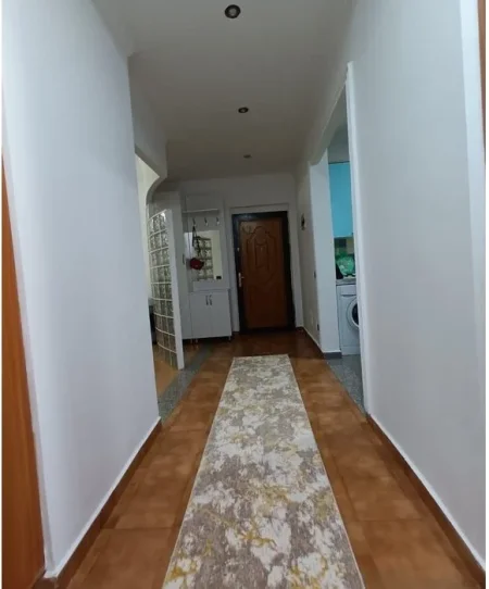 Tirane, shitet apartament 2+1+Aneks Kati 2, 110 m² 240.000 € (Rruga Tish Daia)
