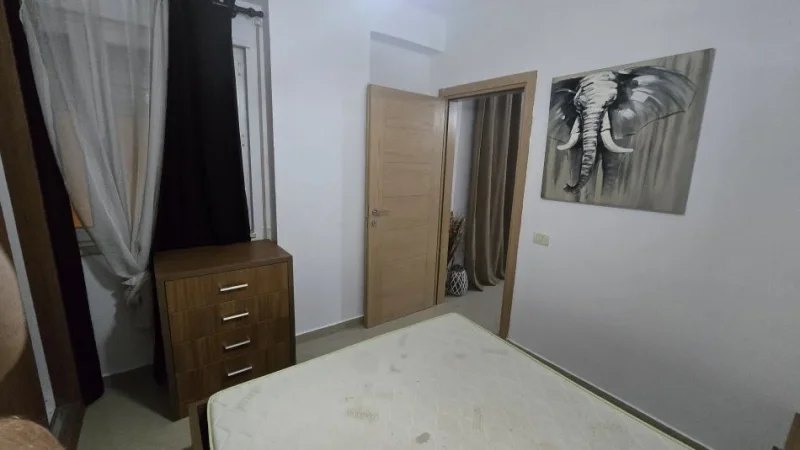 Tirane, jepet me qera apartament 2+1 Kati 2, 65 m² 500 € (kodra diellit)