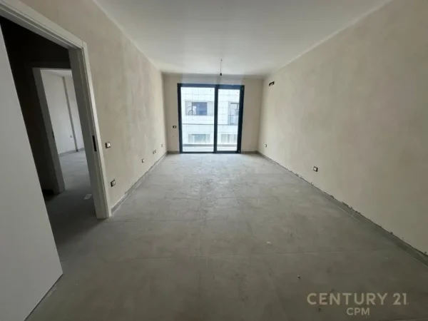 Tirane, shitet apartament 1+1 Kati 4, 72 m² 179.800 € (Liqeni i Thate , Met Invest)