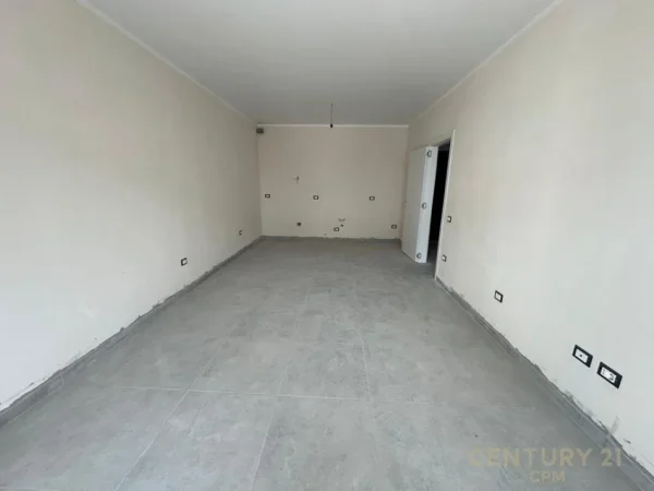 Tirane, shitet apartament 1+1 Kati 4, 72 m² 179.800 € (Liqeni i Thate , Met Invest)
