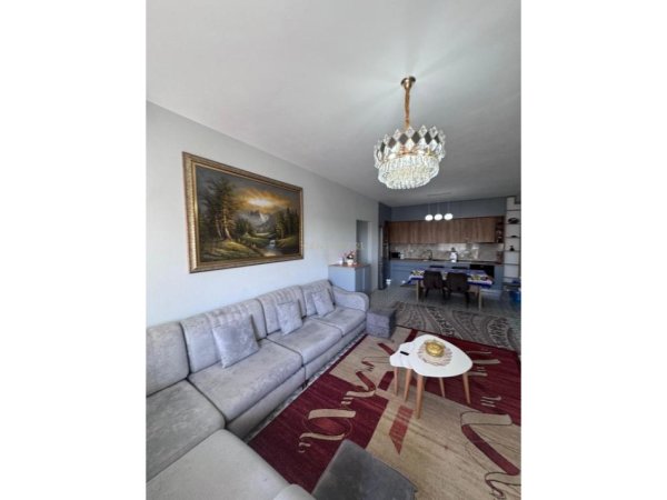 Tirane, shitet apartament 2+1 Kati 1, 112 m² 100.000 € (Fresk)