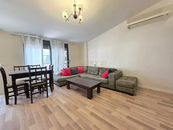 Tirane, shitet apartament+verande | Penthouse 2+1+Aneks+Ballkon Kati 5, 101 m² 149.000 € (Kodra e Diellit)