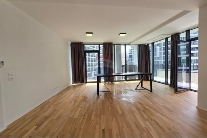 Tirane, jepet me qera zyre , 140 m² 1.850 € 