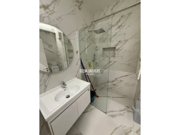 Tirane, jepet me qera apartament 1+1 Kati 1, 70 m² 600 € (Rezidenca Urban Gate , Astir)