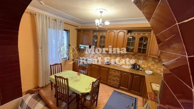 Tirane, jepet me qera shtepi 1+1+Aneks Kati 1, 80 m² 300 € (QTU)