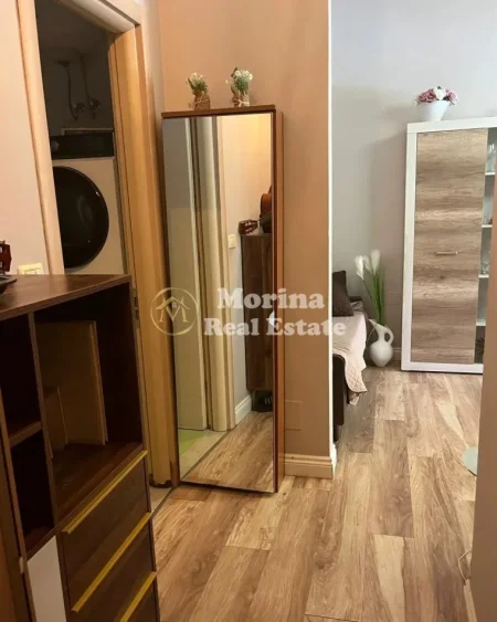Tirane, shitet apartament 1+1 Kati 1, 66 m² 100.000 € (Fresk)