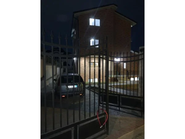 Tirane, jepet me qera Vile 3 Katshe Kati 3, 500 m² 4.500 € (Mjull-Bathore)