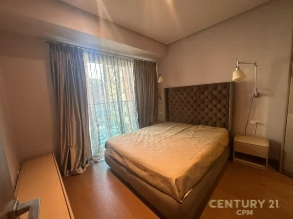 Tirane, jepet me qera apartament 2+1 Kati 3, 124 m² 1.800 € (Ambasador 3)
