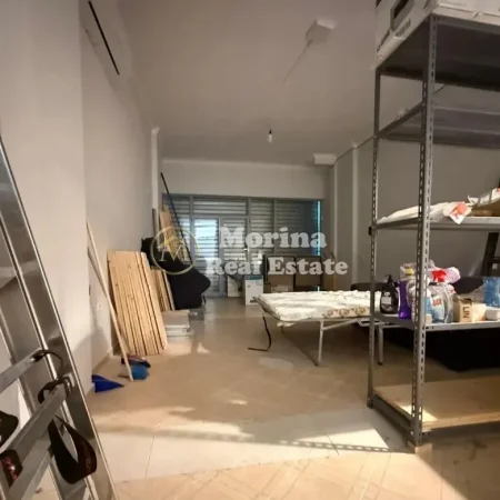 Tirane, shitet ambjent biznesi Kati 0, 103 m² 169.000 € (Laprak)