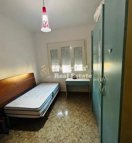 Tirane, jepet me qera apartament 2+1 Kati 5, 75 m² 600 € (Rruga Ferit Xhajko)