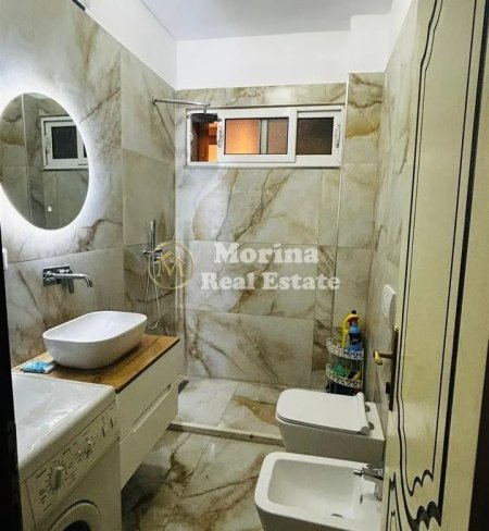 Tirane, jepet me qera apartament 2+1 Kati 5, 75 m² 600 € (Rruga Ferit Xhajko)