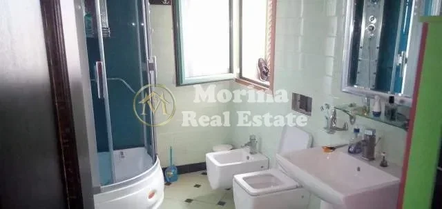 Durres, shitet apartament 3+1 Kati 8, 330 m² 200.000€ (Rruga Hysen Myshketa)
