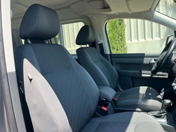 VOLKSWAGEN CADDY 1.6 NAFTE 👉 2012 👈 kambio AUTOMATIKE 8.490 €