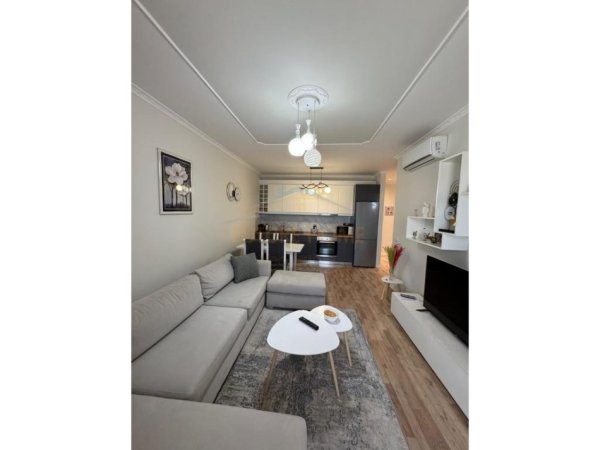 Tirane, shitet apartament 1+1 Kati 6, 68 m² 125.000 € 