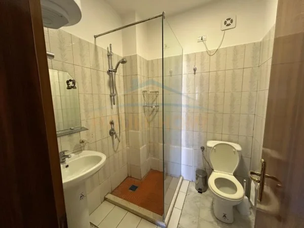 Durres, shitet apartament 1+1 Kati 6, 75 m² 72.000 € 