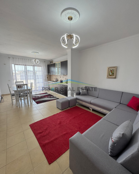 Tirane, shitet apartament 2+1+Ballkon Kati 4, 96 m² 12.900.000 ALL(Fresku)