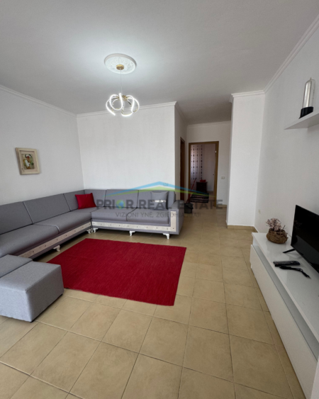 Tirane, shitet apartament 2+1+Ballkon Kati 4, 96 m² 12.900.000 ALL(Fresku)