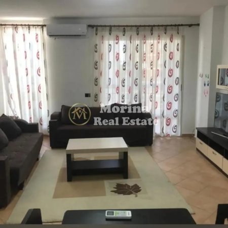 Tirane, jepet me qera apartament 1+1 Kati 7, 72 m² 700 € (,Kompleksi Usluga)