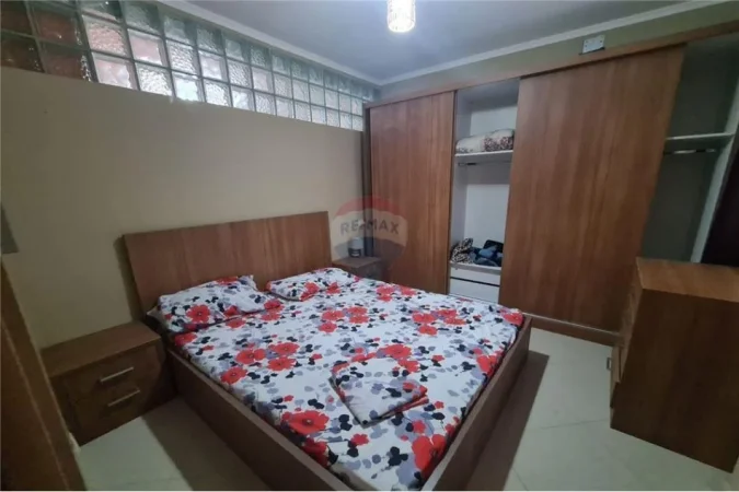 Tirane, jepet me qera apartament 2+1 , 75 m² 500 € (Bill Klinton)