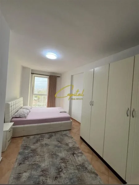 Tirane, jepet me qera apartament 1+1 Kati 5, 70 m² 700 € (STACIONI TRENIT)