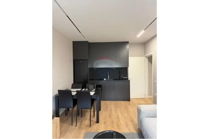 Tirane, jepet me qera apartament 1+1 Kati 5, 44 m² 500 € 