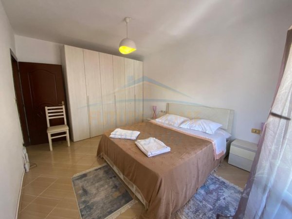 Tirane, jepet me qera apartament 1+1+Ballkon Kati 4, 70 m² 500 € (21 dhjetori)