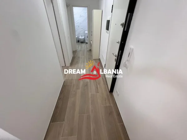Tirane, jepet me qera apartament 2+1 , 100 m² 490 € (tek Kompleksi Rezidencial “Univers City”)