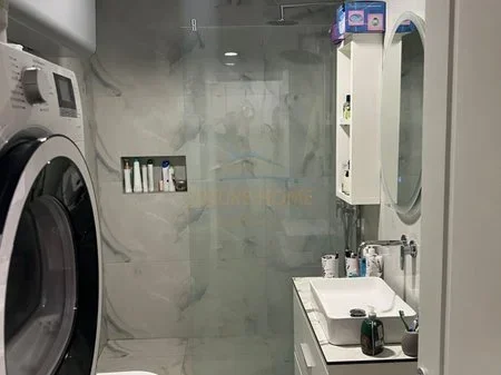 Tirane, shitet apartament 1+1 Kati 4, 60 m² 165.000 € (Rruga e Kavajes)