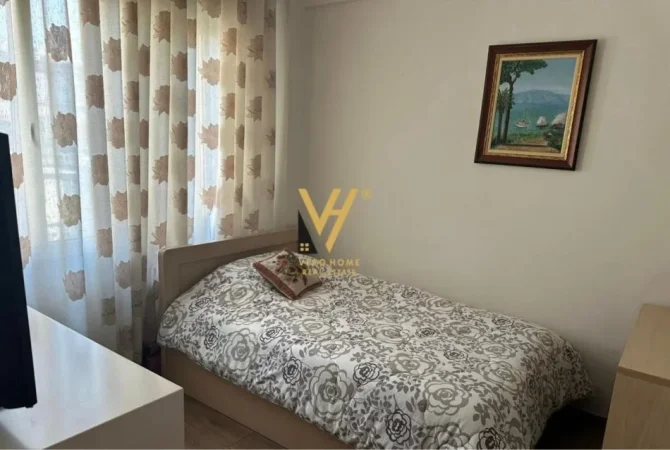 Tirane, jepet me qera apartament 2+1+Ballkon Kati 4, 70 m² 750 € (MYSLYM SHYRI)