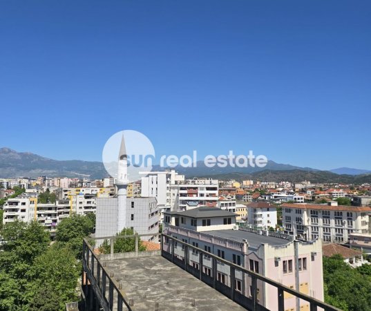 Shkoder, shitet apartament 2+1+Ballkon Kati 7, 103 m² 140.080 € 