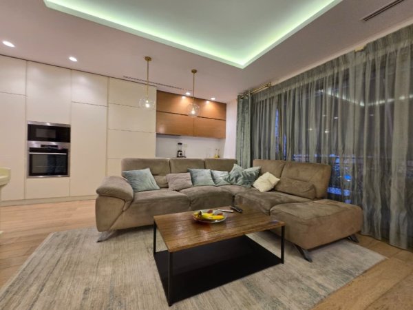 Tirane, shitet apartament 2+1 , 130 m² (kompleksi delijorgji)