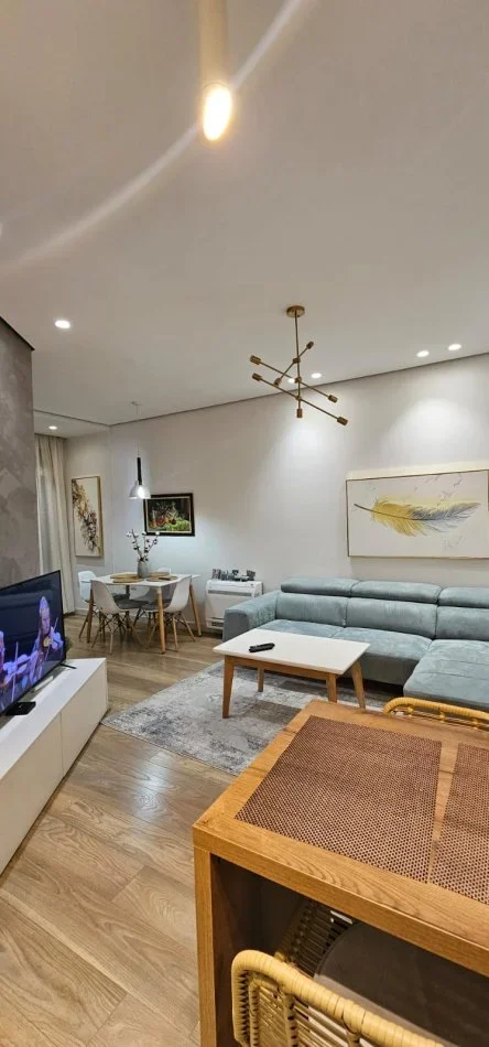 Tirane, shitet apartament 1+1 Kati 1, 66 m² 130.000 € 