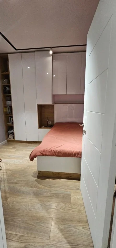 Tirane, shitet apartament 1+1 Kati 1, 66 m² 130.000 € 