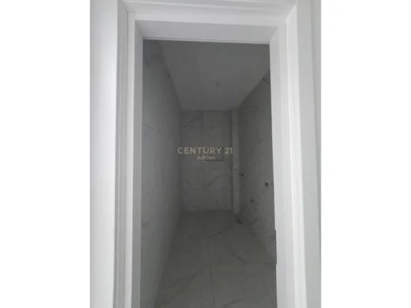 Tirane, shitet apartament 1+1 Kati 7, 63 m² 62.000 € 