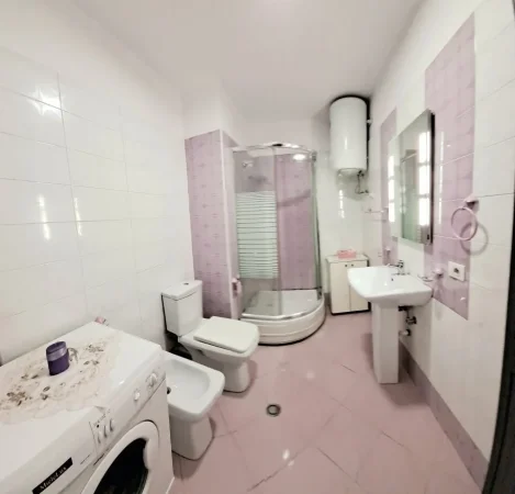 Tirane, jepet me qera apartament 2+1 Kati 6, 85 m² 550 € (Don Bosko)