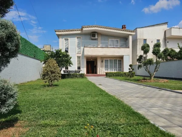 Tirane, shitet Vile 2 Katshe Kati 2, 237 m² 