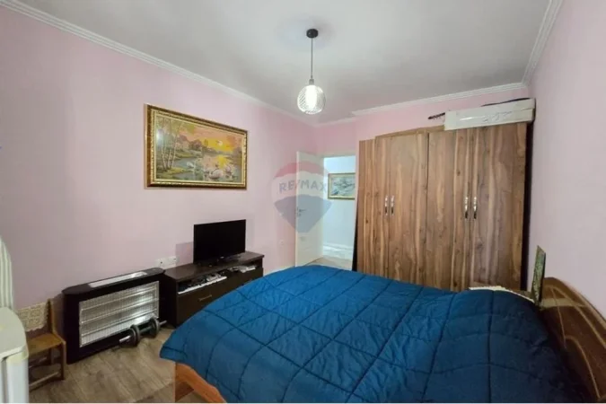 Tirane, shitet apartament 2+1+Ballkon Kati 2, 116 m² 150.000 € (Rruga Sotir Caci)