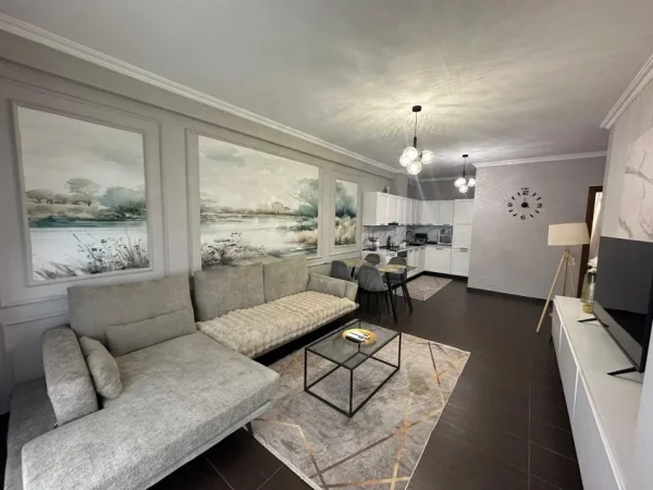 Tirane, jepet me qera apartament 2+1 Kati 7, 120 m² 1.000 € (Zogu zi)