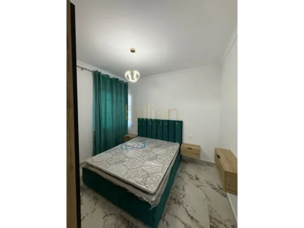 Shqiperi, shitet apartament 1+1 , 52 m² 72.000 € (SHKEMBI KAVAJES)