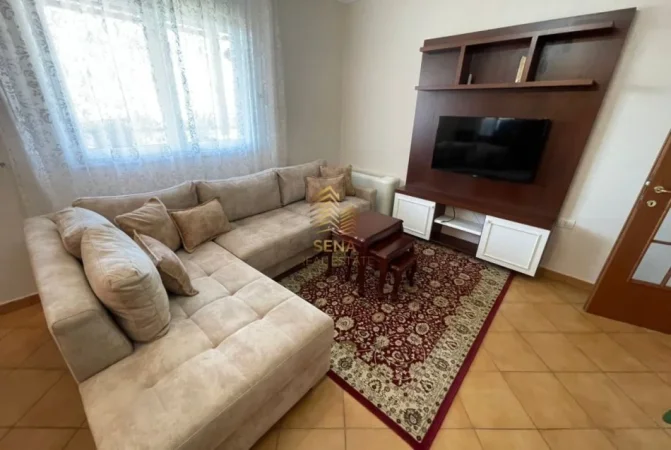 Tirane, jepet me qera apartament 2+1+Ballkon Kati 10, 100 m² 1.000 € (Rruga e Elbasanit)