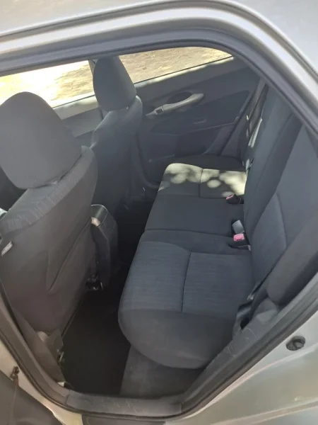 Tirane, shes makine Toyota Auris Nafte, gri metalizato manuale Kondicioner 250.000 km 5.000 €