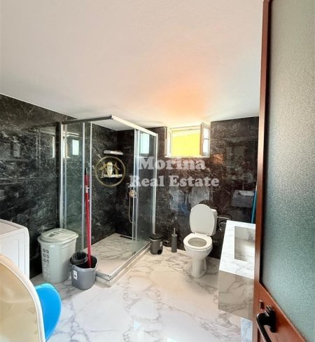 Tirane, jepet me qera shtepi 2+1 Kati 1, 100 m² 450 € (Rruga E Elbasanit, Sauk )
