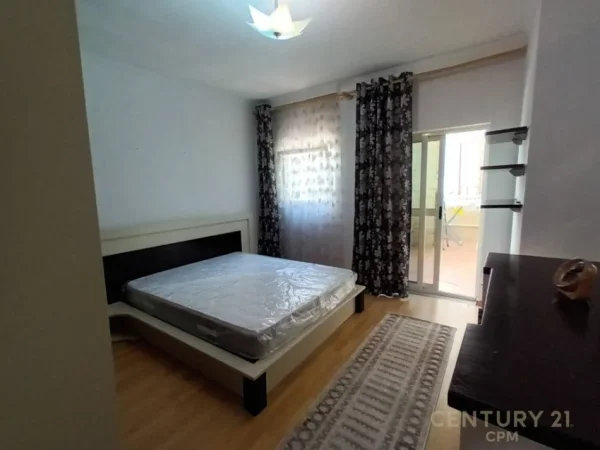 Tirane, shitet apartament 2+1 Kati 2, 110 m² 240.000 €