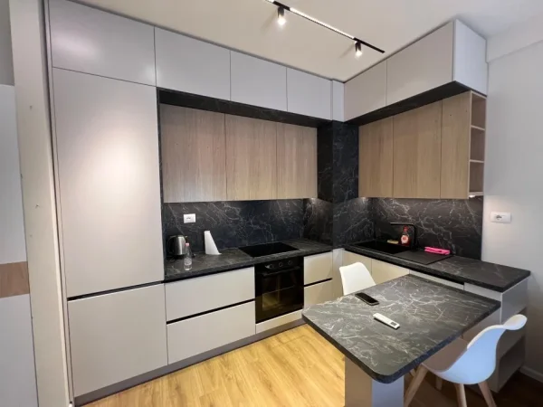 Tirane, shitet apartament 1+1 Kati 7, 56 m² 100.000 € (Rezidenca Kaimi)