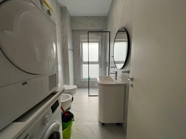 Tirane, shitet apartament 1+1 Kati 7, 56 m² 100.000 € (Rezidenca Kaimi)