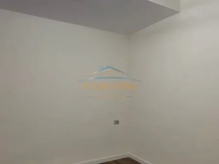 Tirane, shitet apartament 1+1 Kati 3, 50 m² 105.000 € (Xhamlliku, Rruga Arkitekt Sinani)